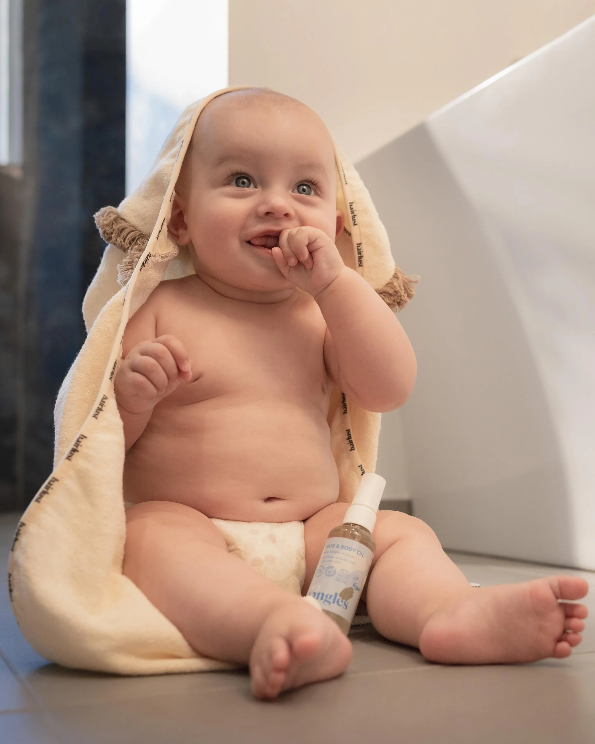 Bamboo Baby Hooded Towel, Leeuw - Image 7